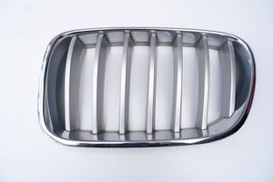 BMW X3 F25 Grille calandre supérieure de pare-chocs avant 7210725