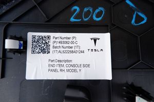 Tesla Model Y Tunel środkowy 149306200C