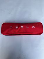 Tesla Model Y Trousse de premiers secours 