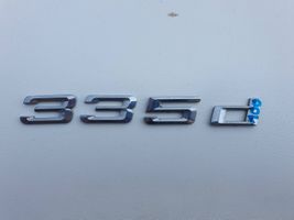 BMW 3 F30 F35 F31 Gamintojo ženkliukas/ modelio raidės 7289896