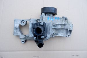 BMW 2 F46 Pompe de circulation d'eau 8575850