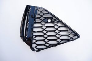 Audi RS6 C8 Grille inférieure de pare-chocs avant 4K8807681D