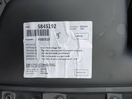 BMW 2 F22 F23 Apmušimas priekinių durų (obšifke) 9285903