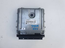 BMW 5 F10 F11 Unité de commande, module ECU de moteur 8572455