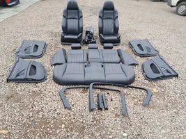 BMW M5 Seat set 