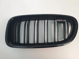 BMW M5 Grille inférieure de pare-chocs avant 8057225