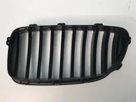 BMW 5 F10 F11 Grille calandre supérieure de pare-chocs avant 7203204