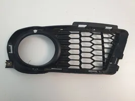 BMW 3 E92 E93 Grille inférieure de pare-chocs avant 8038935