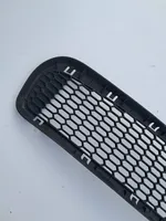 BMW M3 e92 Grille inférieure de pare-chocs avant 7900764