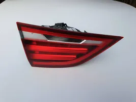 BMW 2 F46 Lampy tylnej klapy bagażnika 7329791