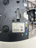 Mercedes-Benz E W211 Illuminazione sedili posteriori 0002205762