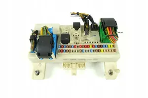 Volvo S40 Fuse box set 8690719