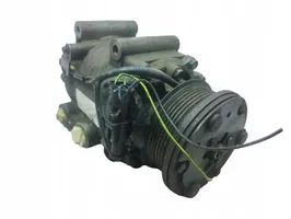 Ford Focus Ilmastointilaitteen kompressorin pumppu (A/C) HCCYS4H-AA