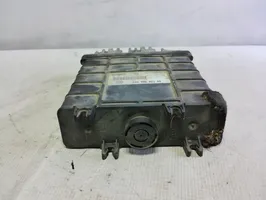 Volkswagen PASSAT B4 Unité de commande, module ECU de moteur 028906021DD