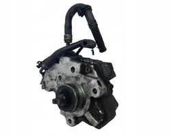 Toyota Yaris Degalų (kuro) siurblys 22100-33010