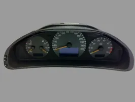 Mercedes-Benz CLK A208 C208 Compteur de vitesse tableau de bord A2085405511