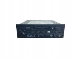 Mitsubishi Carisma Panel / Radioodtwarzacz CD/DVD/GPS MZ312719