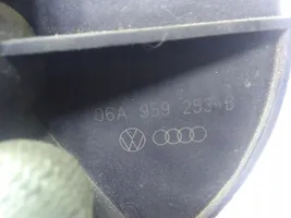 Audi A4 S4 B5 8D Pompa powietrza wtórnego 06A959253B