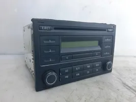 Volkswagen Fox Radio/CD/DVD/GPS-pääyksikkö 5Z0035152