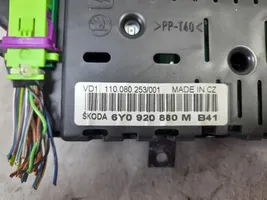 Skoda Fabia Mk1 (6Y) Komputer / Sterownik ECU i komplet kluczy 03D906032A