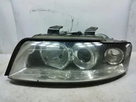 Audi A4 S4 B6 8E 8H Etu-/Ajovalo Lampa