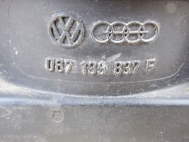 Volkswagen Golf II Wspornik / Mocowanie obudowy filtra powietrza 067133837F