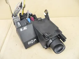 Mercedes-Benz E W210 Interruptor de luz 2105450104