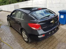 Chevrolet Cruze II Elementy tylnej części nadwozia CHEVROLET