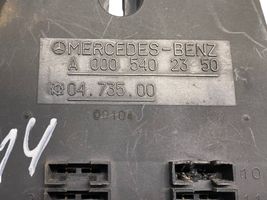 Mercedes-Benz Sprinter W901 W902 W903 W904 Saugiklių blokas A0005402350