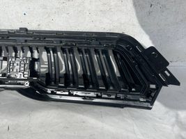 Skoda Kamiq Front bumper upper radiator grill 658853653