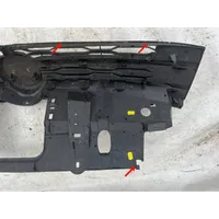 Fiat Talento Griglia superiore del radiatore paraurti anteriore 623106388R