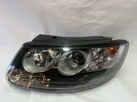 Hyundai Santa Fe Lampa przednia 921012B120