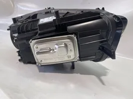 Mercedes-Benz Citan II Lampa przednia A4209063800