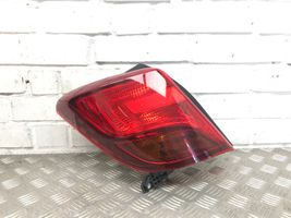 Toyota Yaris Rear/tail lights E41748902