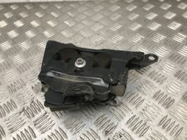 Toyota Prius (XW50) Engine mount bracket 