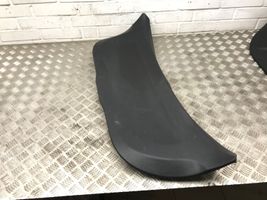 Toyota Yaris Verkleidung Heckklappe Kofferraumdeckel 677510D040