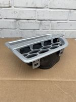 Land Rover Discovery 4 - LR4 Grill / Wlot powietrza błotnika przedniego AH2216A41