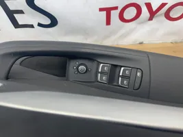 Audi Q3 8U Front door card panel trim 8U1867105