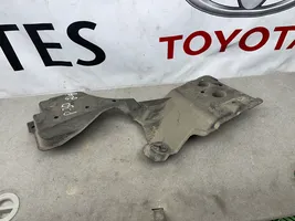 Toyota Prius (XW30) Protección inferior del depósito de combustible 5762747010