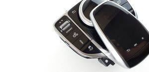 Mercedes-Benz C AMG W205 Console centrale, commande de multimédia l'unité principale A2059005915