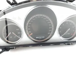 Mercedes-Benz C AMG W204 Tachimetro (quadro strumenti) A2049064100