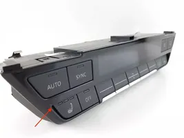 Audi e-tron Panel klimatyzacji 4J3820043A