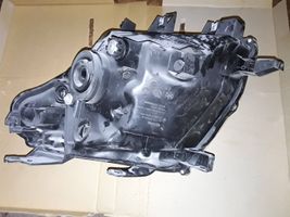 Ford Ranger Lampa przednia AB3913100AE