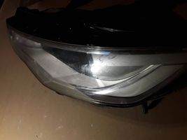 Audi A6 S6 C7 4G Lampa przednia 4G0941005