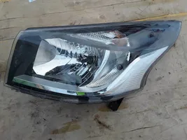 Renault Trafic III (X82) Faro/fanale 260608912R