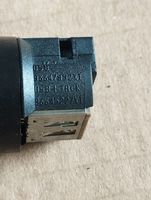 Peugeot 2008 I Connettore plug in AUX 96645227XT