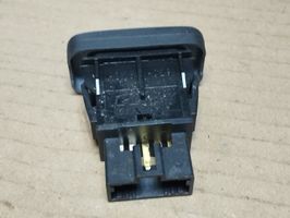 Honda Element Przełącznik / Manetka tempomatu M19620