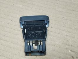 Honda Element Przycisk / Włącznik ESP M19620