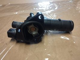 Nissan Qashqai Boîtier de thermostat / thermostat 