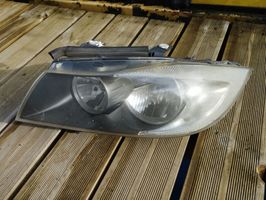 BMW 3 E90 E91 Lampa przednia 89311650